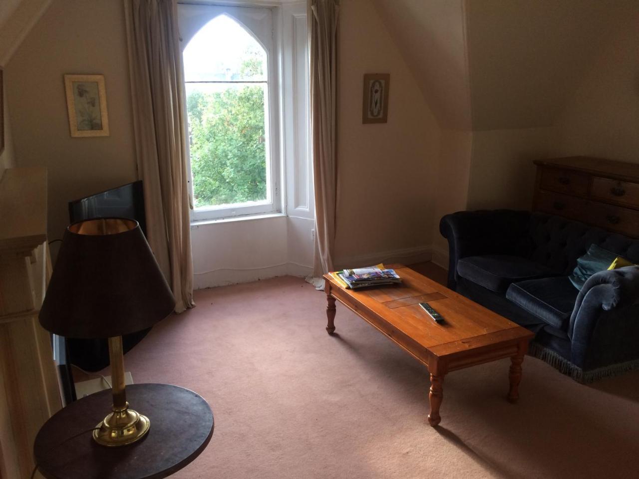 Newhall Glasgow Eksteriør billede